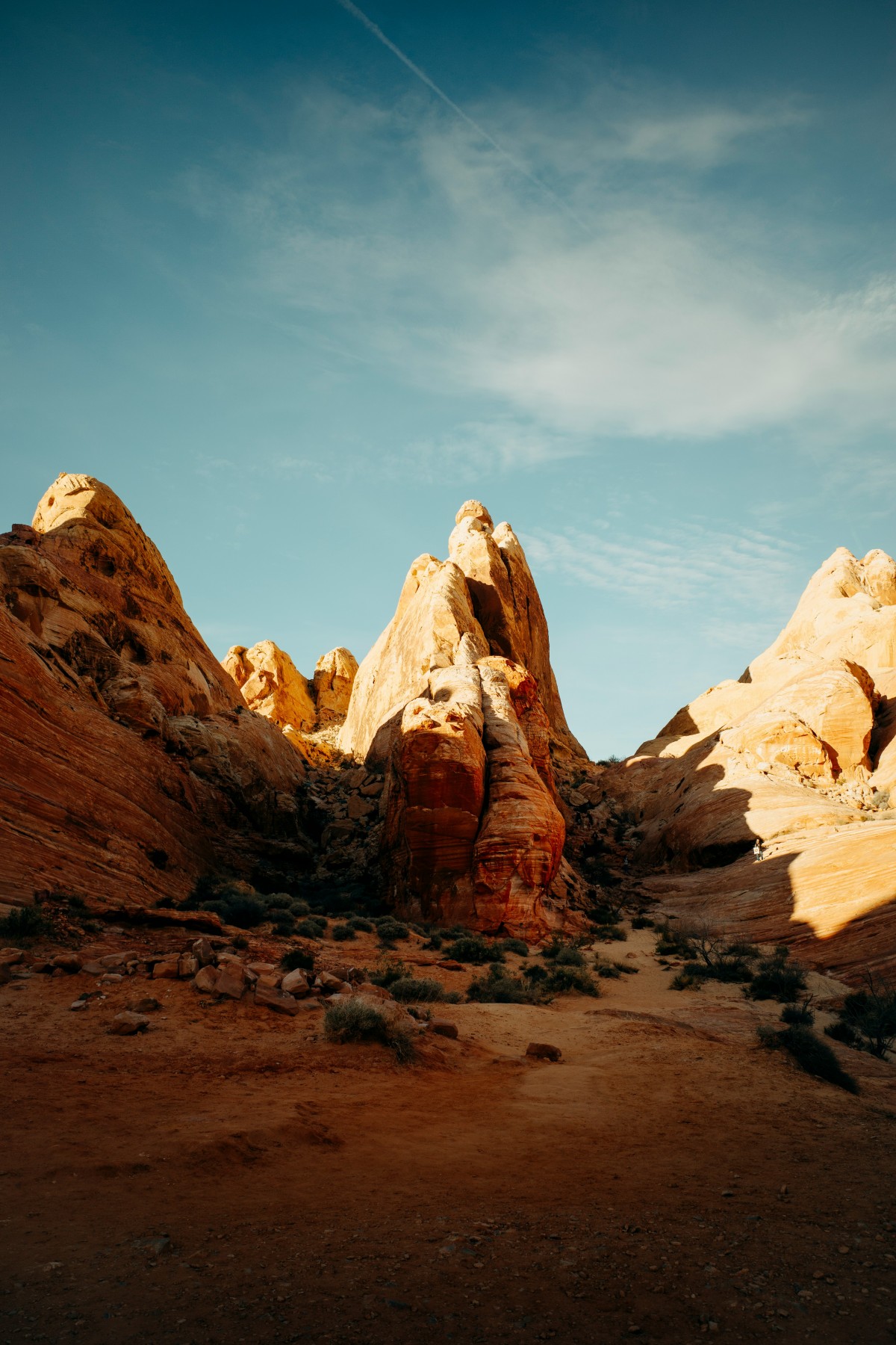 4K 超清火焰谷砂岩峰林风景壁纸-觅屏壁纸