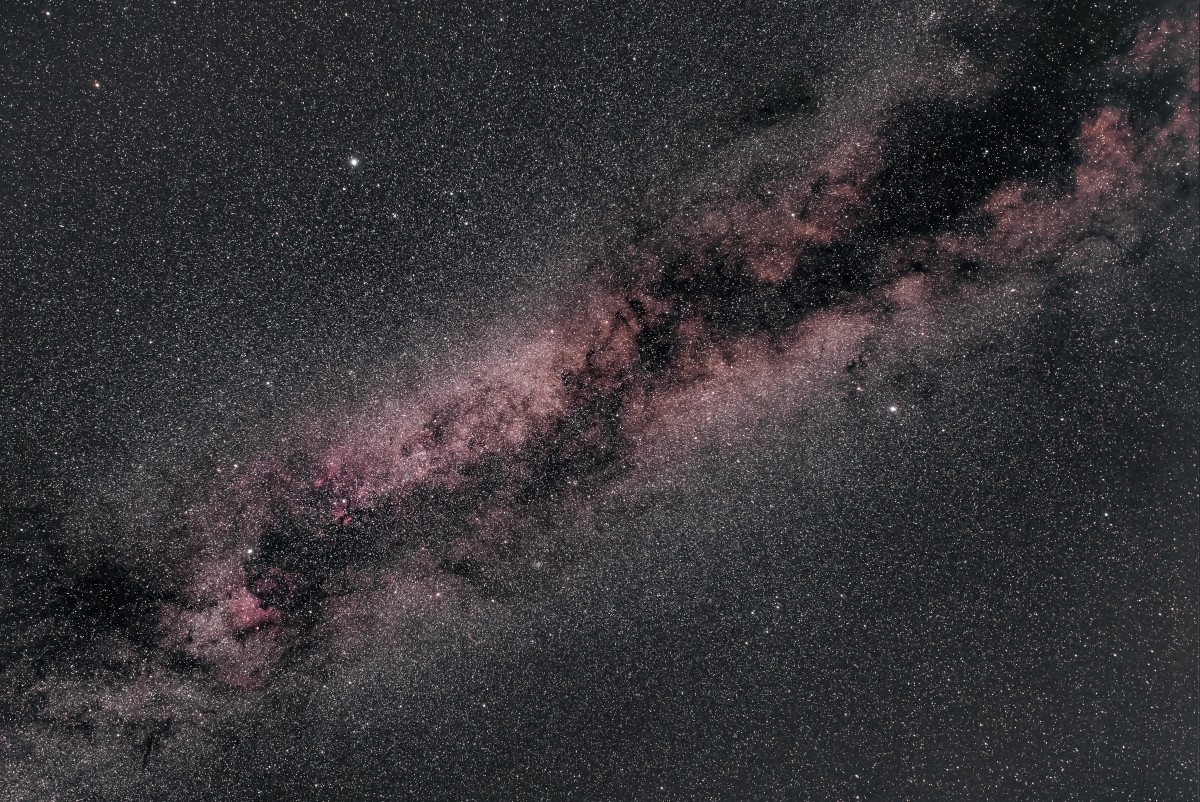 4K 超清梦幻星空风壁纸｜银河星云璀璨夜空高清桌面壁纸-觅屏壁纸